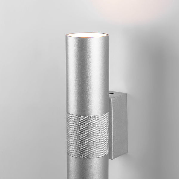 Уличный настенный светильник Elektrostandard Steel Steel 40119/LED серебро